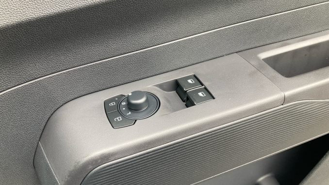 Ford Transit Courier Diesel 1.5 EcoBlue Active Van - Image 28